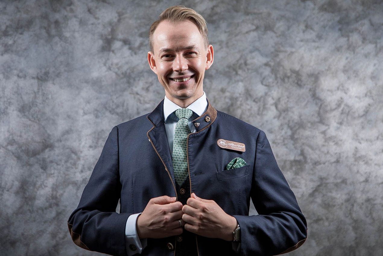 Portrait Alfons Weiß, Hoteldirektor Bayerwaldhof